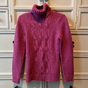 Fuschia cable knit sweater women’s medium